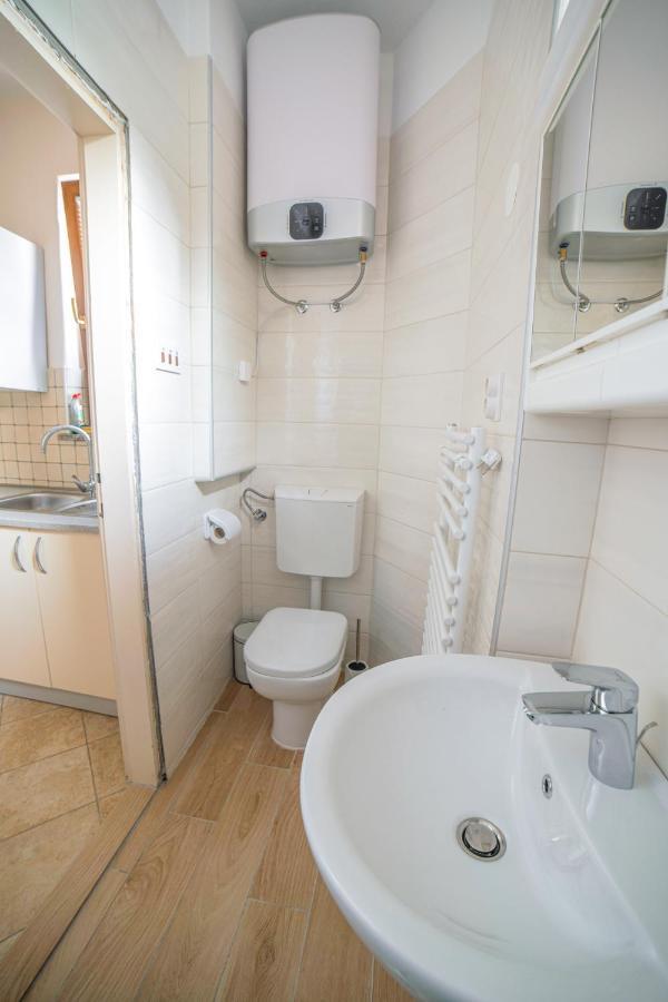 Apartma Korada Deskle Zewnętrze zdjęcie