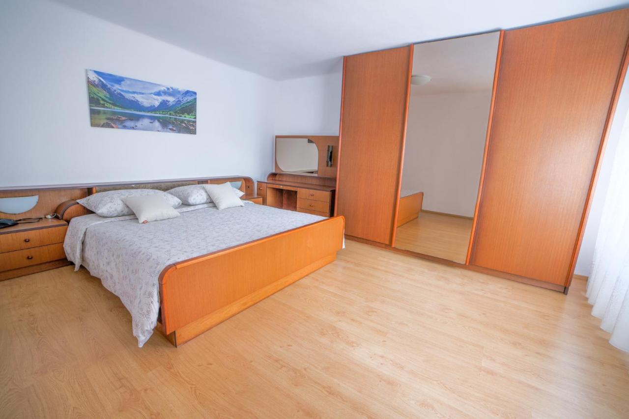 Apartma Korada Deskle Zewnętrze zdjęcie